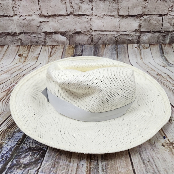 Janessa Leone Hamilton Hat in Bleach Size Large - Picture 5 of 8